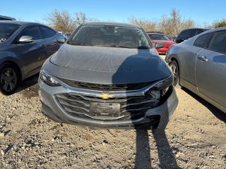 2025 Chevrolet Malibu FWD LS - Exterior Front Center Image